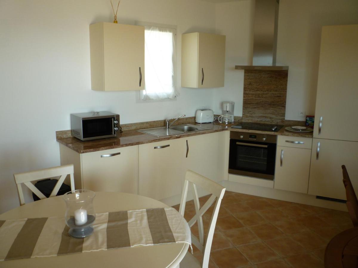 Appartement Pied Dans L Eau Et Vue Mer Magnifique Sartène Kültér fotó
